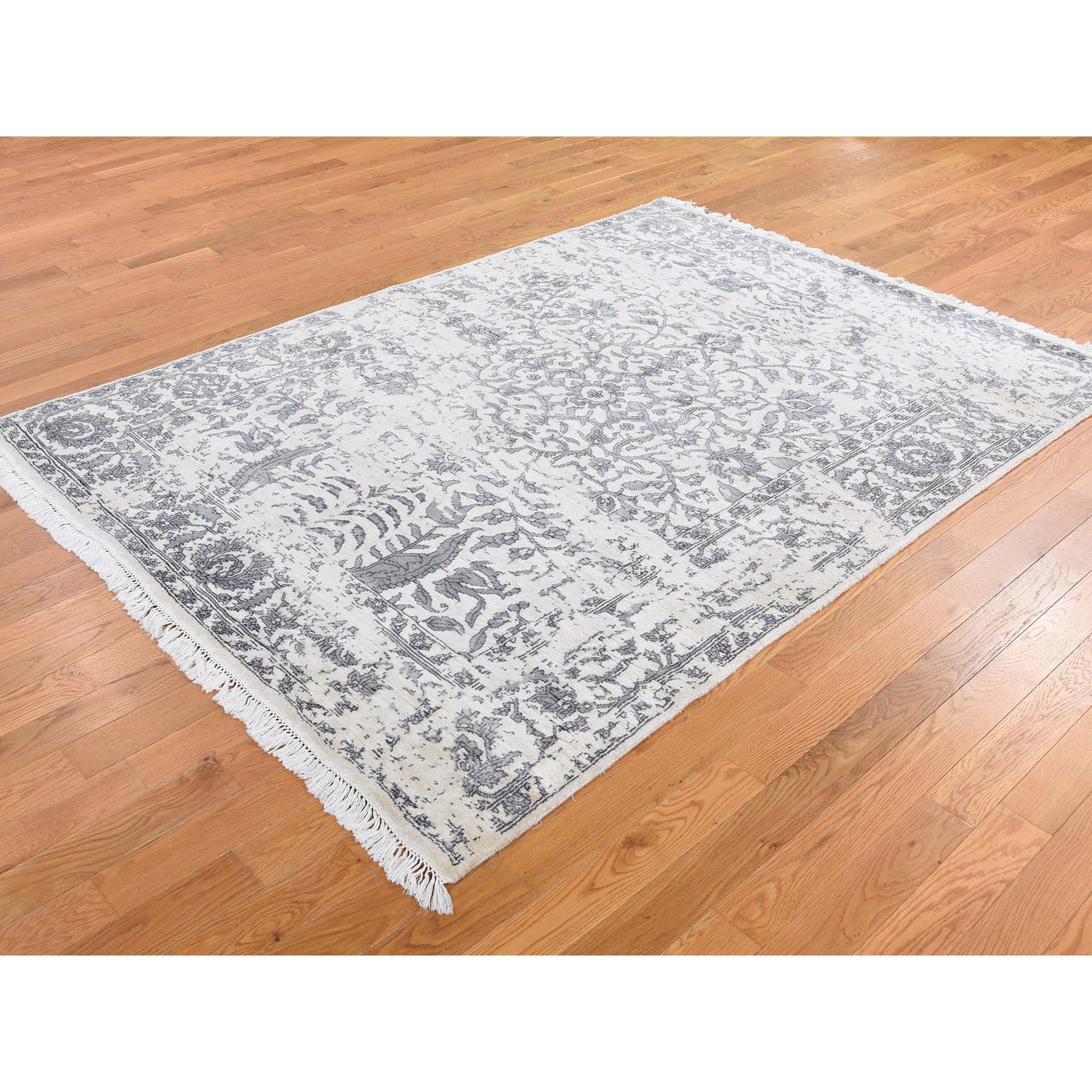 Transitional Silk Hand-Knotted Area Rug 5'2